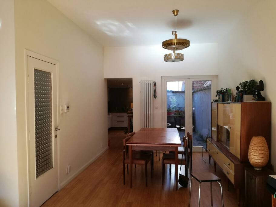 Livingroom. Dining table. Also kitchen and terrace