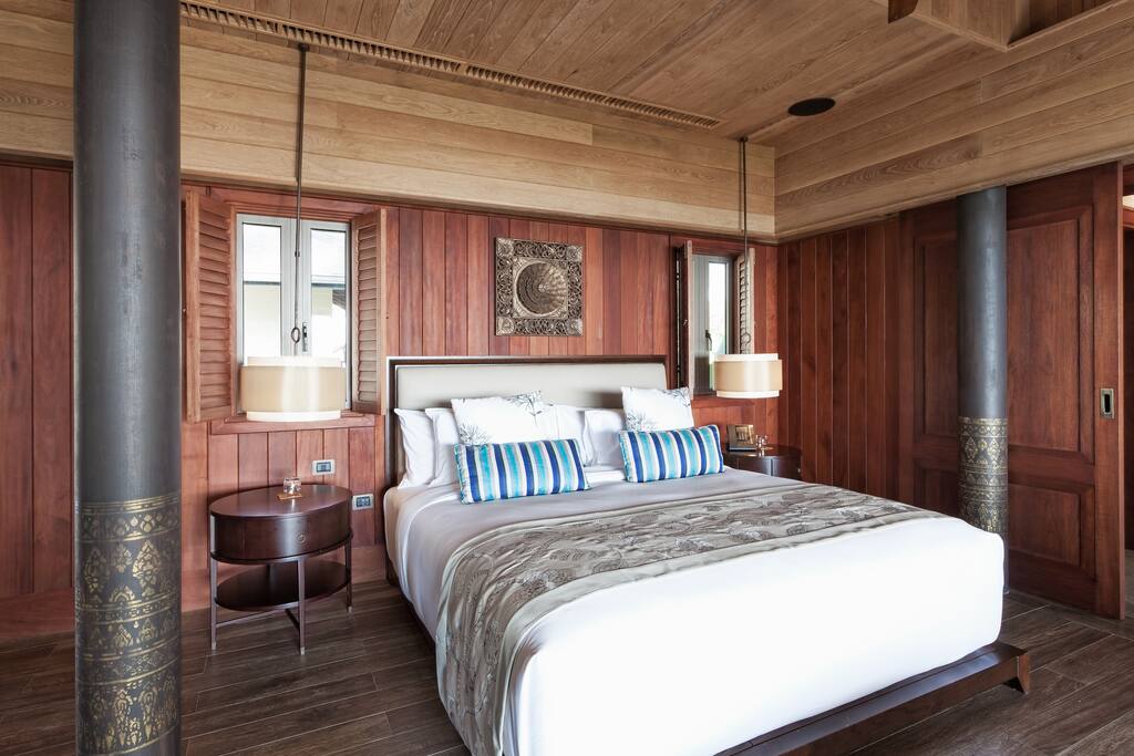 Ocean Front Master Suite