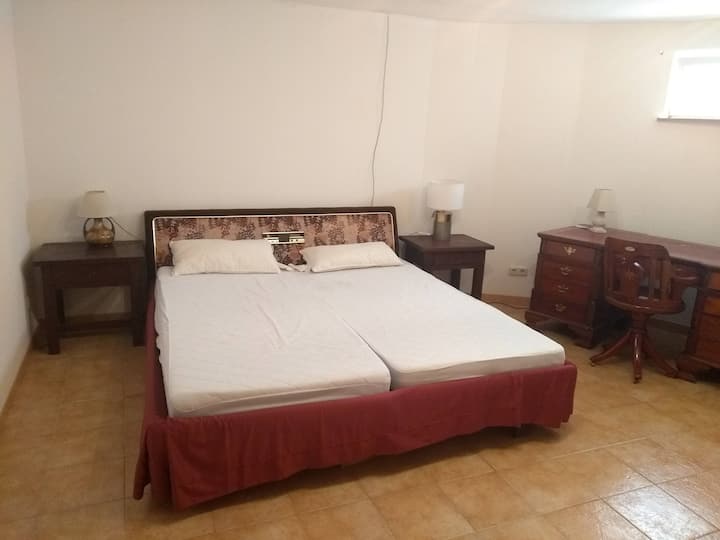 غرفة نوم مزدوجة