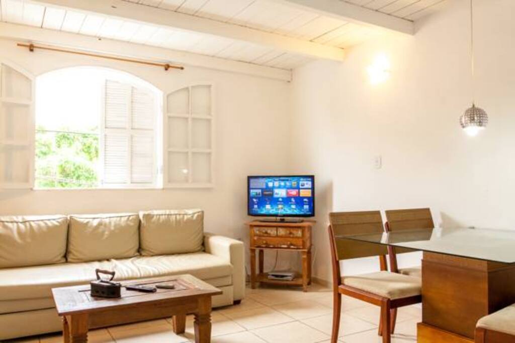 Sala com Smart TV