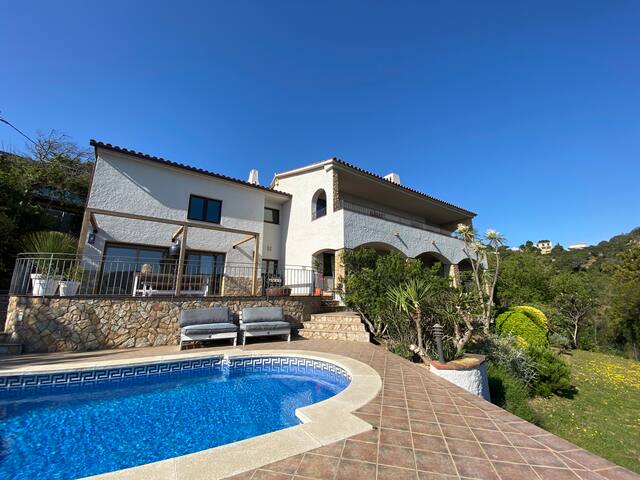 Seaview villa Aiguablava-walking distance to beach gallery image 2