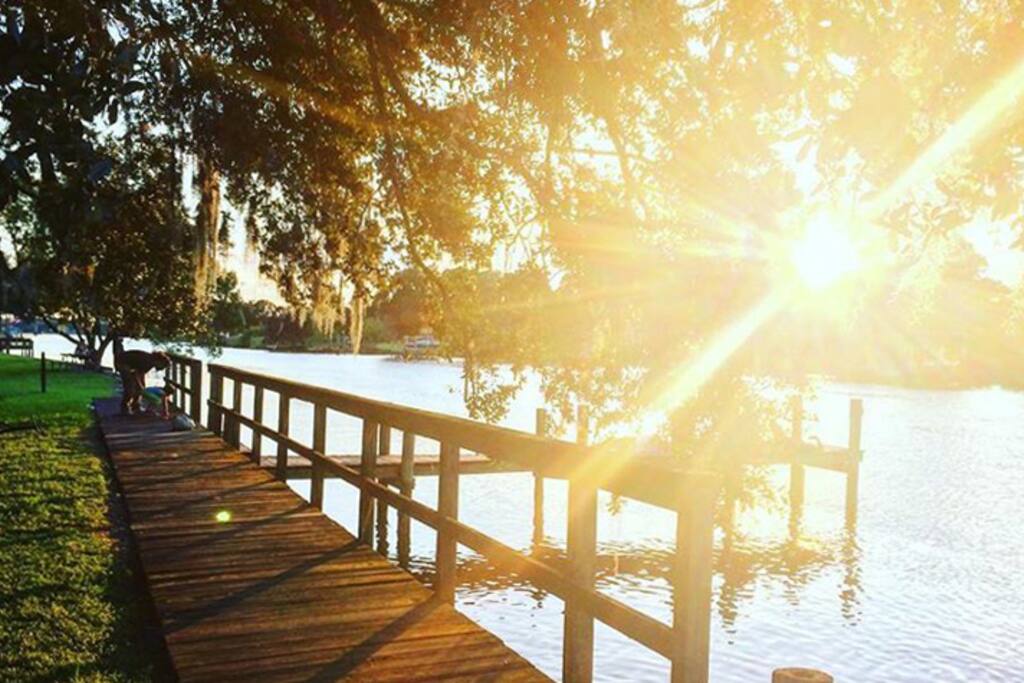 Rivercrest park only 2 blocks from the house!
