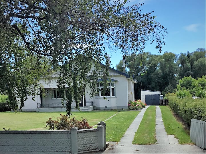 Fairlie Holiday Rentals & Homes Canterbury, New Zealand Airbnb