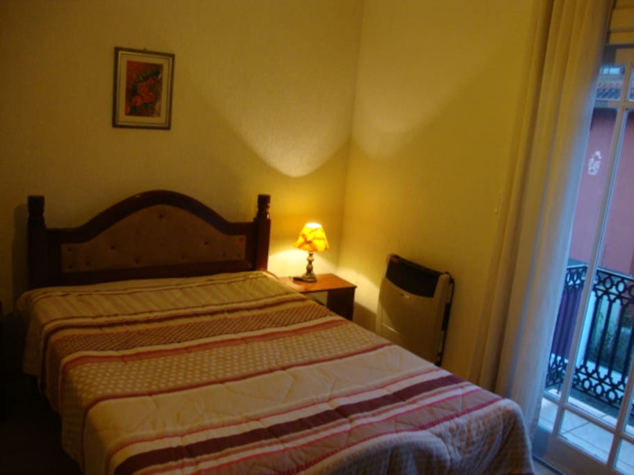 Suite 1: cama de casal