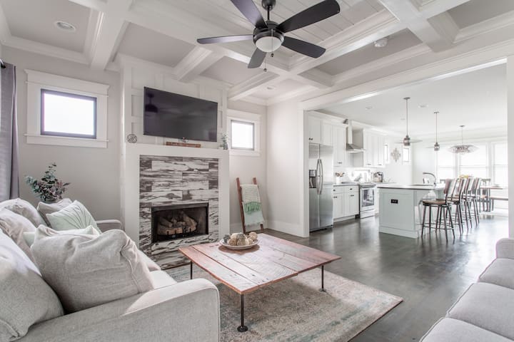 East Nashville Gem <10 minutes to Broadway!