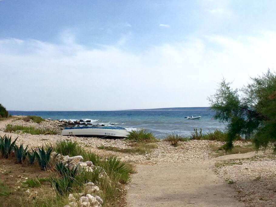 You decide: left to the savage beaches, or right to the public beaches?