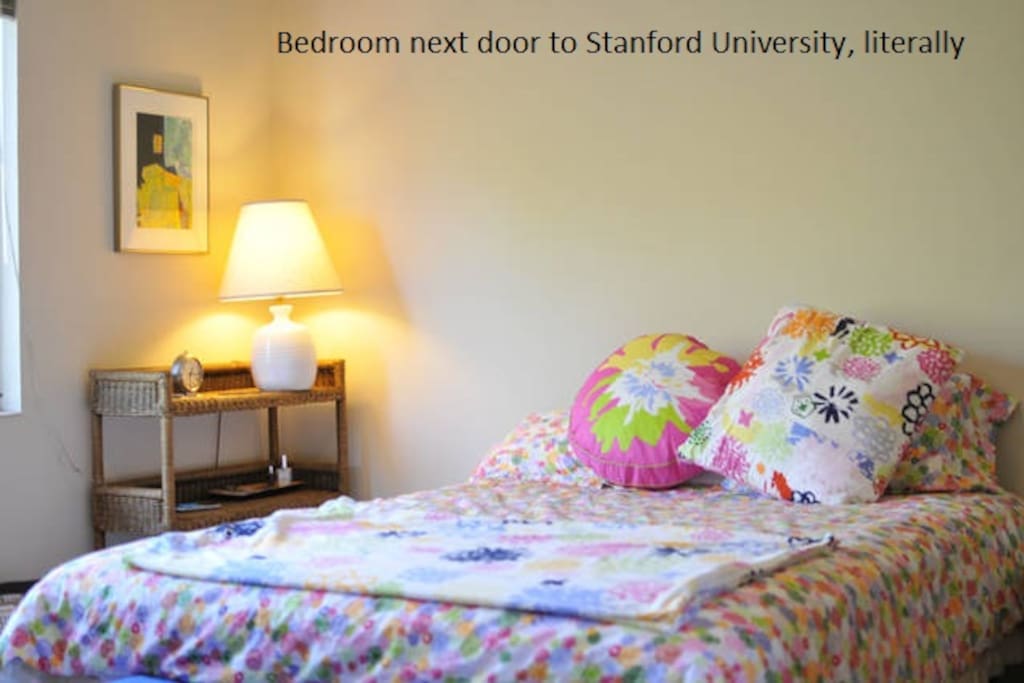 Master bedroom with queen size bed