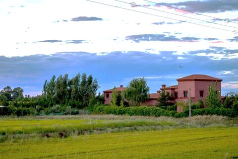 Casa Nora luxury villa with a 600m2 pool