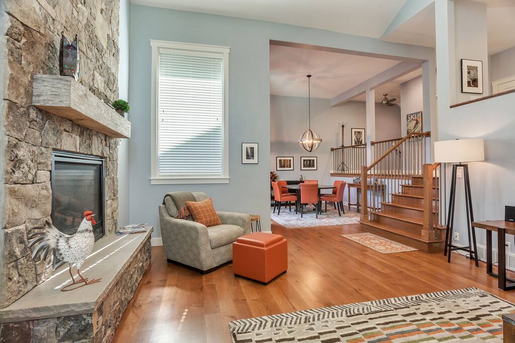 Open floor plan in common areas.