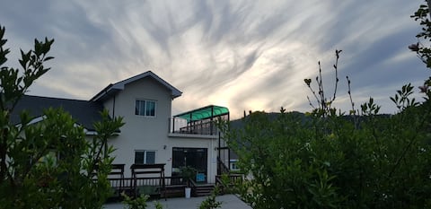 [Bookstay for a walk] Christian Guest House Book Stay