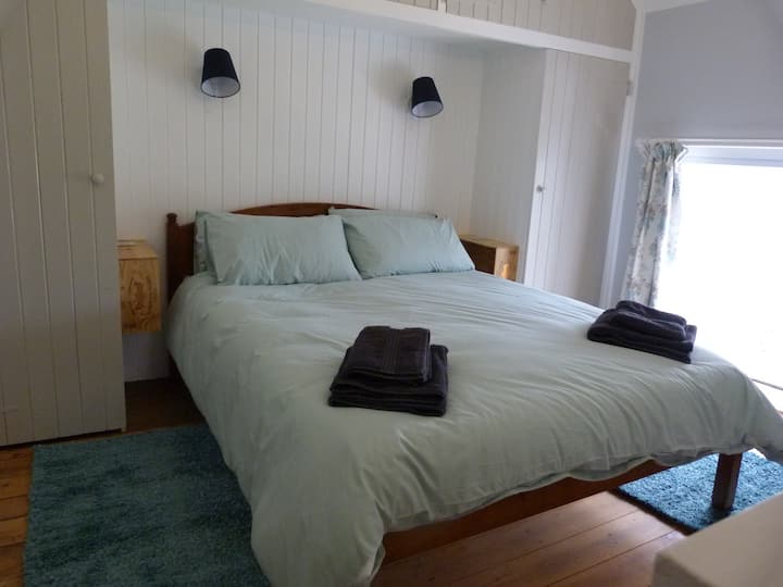 ห้องนอนใหญ่