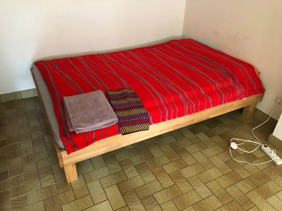 Big and Very comfortable bed ...