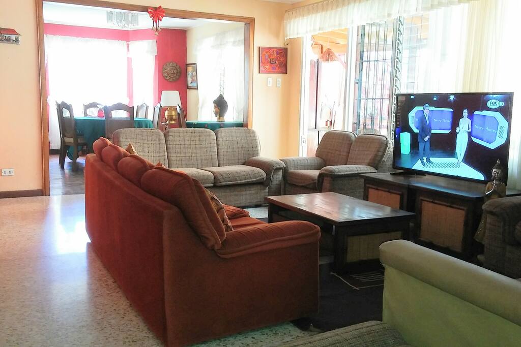 Sala compartida / living room (shared)