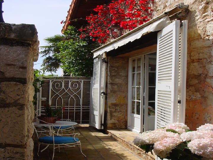 Le Pavillon