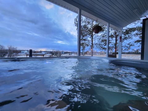 Idyllic Farmhouse Retreat - Pind