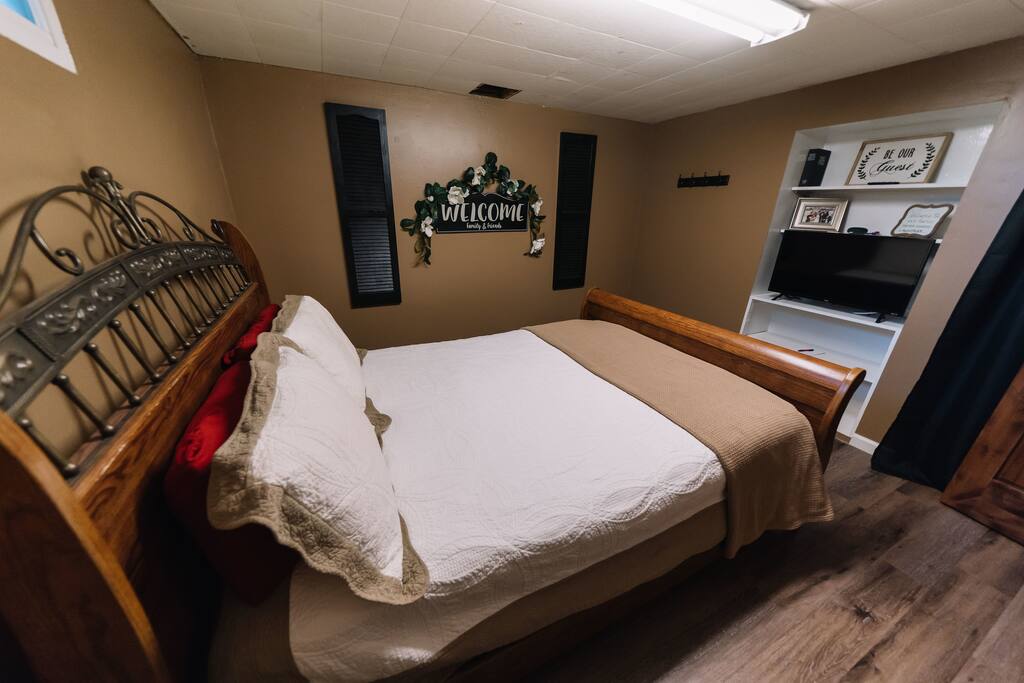Google Home, Charging Block, T.V with Netflix, Amazon Prime Video, and Sling T.V, extra charging chord, closet with hangers, hooks. We have thought of everything just for you.