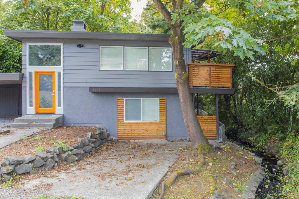 This rental is the upper unit. Rent the lower unit, too, and sleep 12 people!