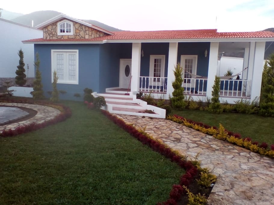 Frente de la casa