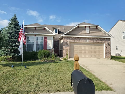 Tranquil 3 bedroom in Avon, near downtown Indy