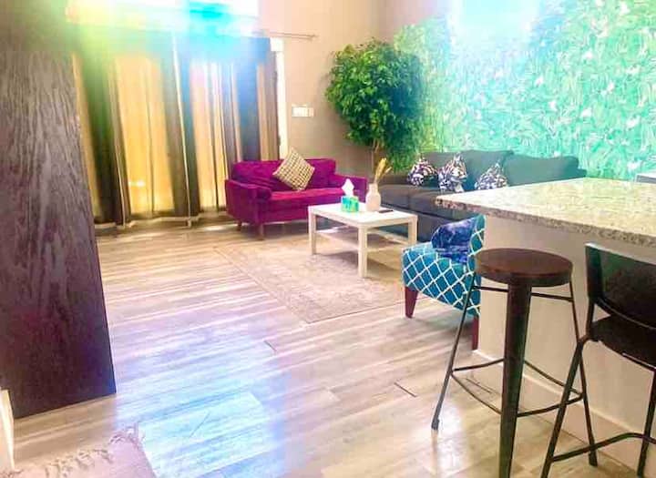 Entire Home • Downtown Sa 2br Alamodome Riverwalk - San Antonio