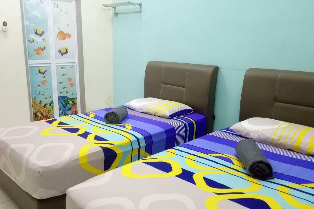 Room 1