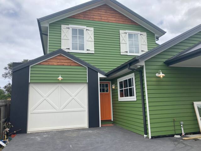 Peninsula Green Cottage 2 gallery image 2