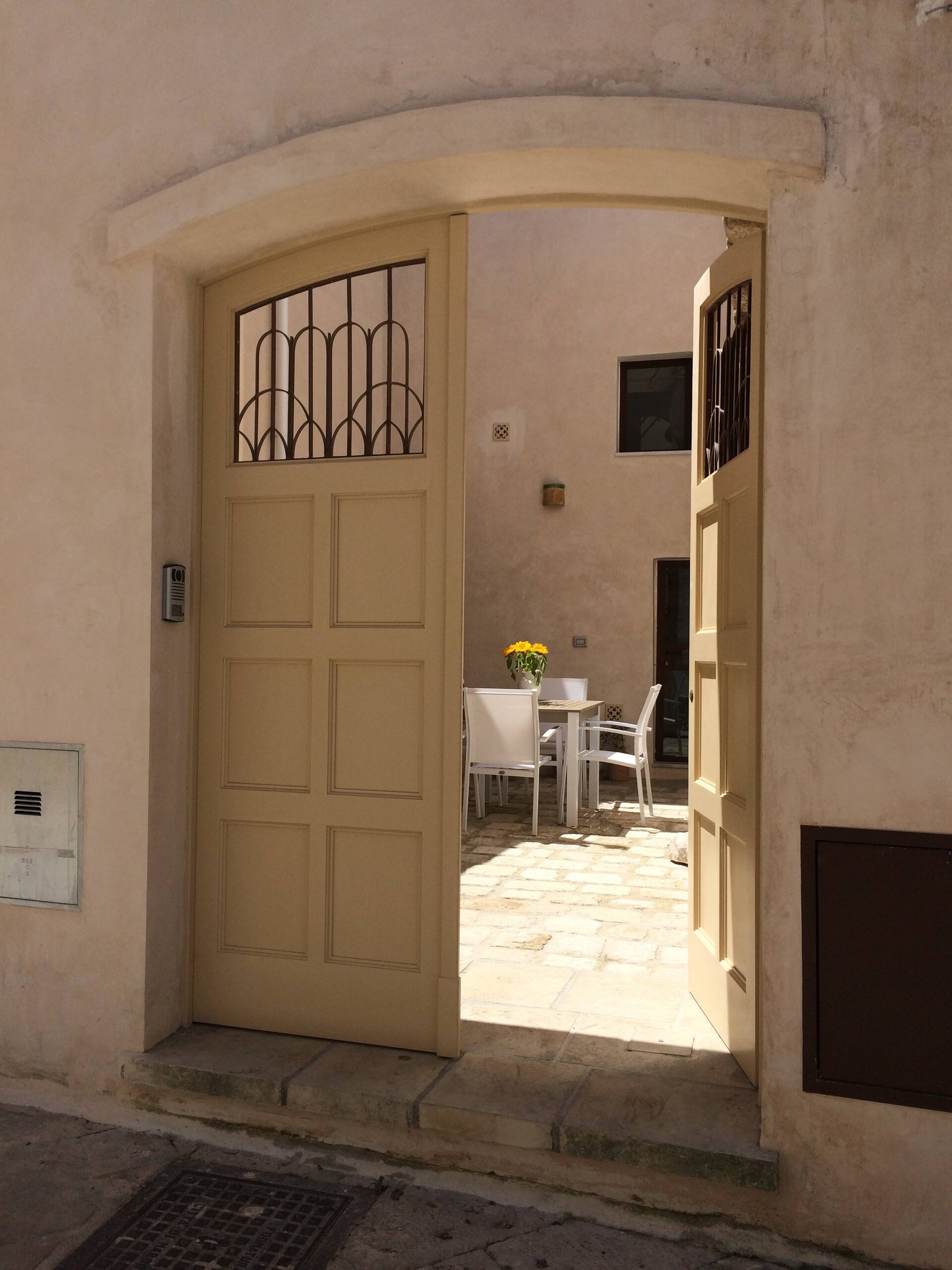 Cozy Artist's House, Nardò Historic Center