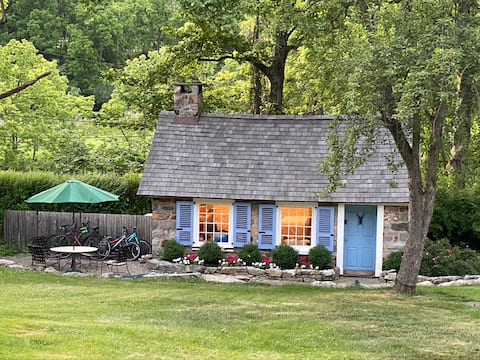 The Cottage at Sycamore Hill Farm