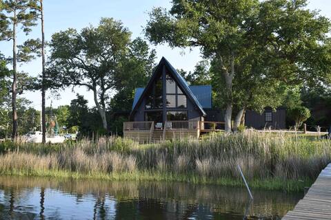 Private waterfront retreat