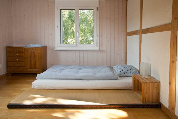 Wunderschönes, ruhiges Zimmer 15min vom Zentrum