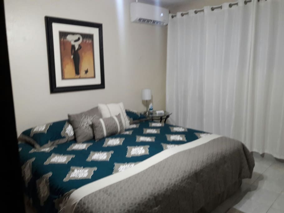 king size bed