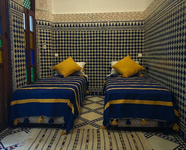 Chambre double à Riad Dar Rumi! Fès, Maroc Airbnb Airbnb