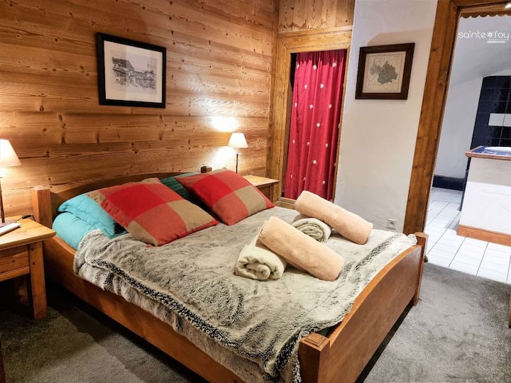 Dhomë gjumi me 1 shtrat mbretëreshë 