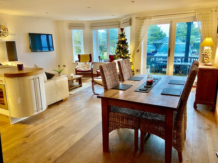 Top 10 Vacation Rentals In Falmouth, UK Updated 2024 Trip101