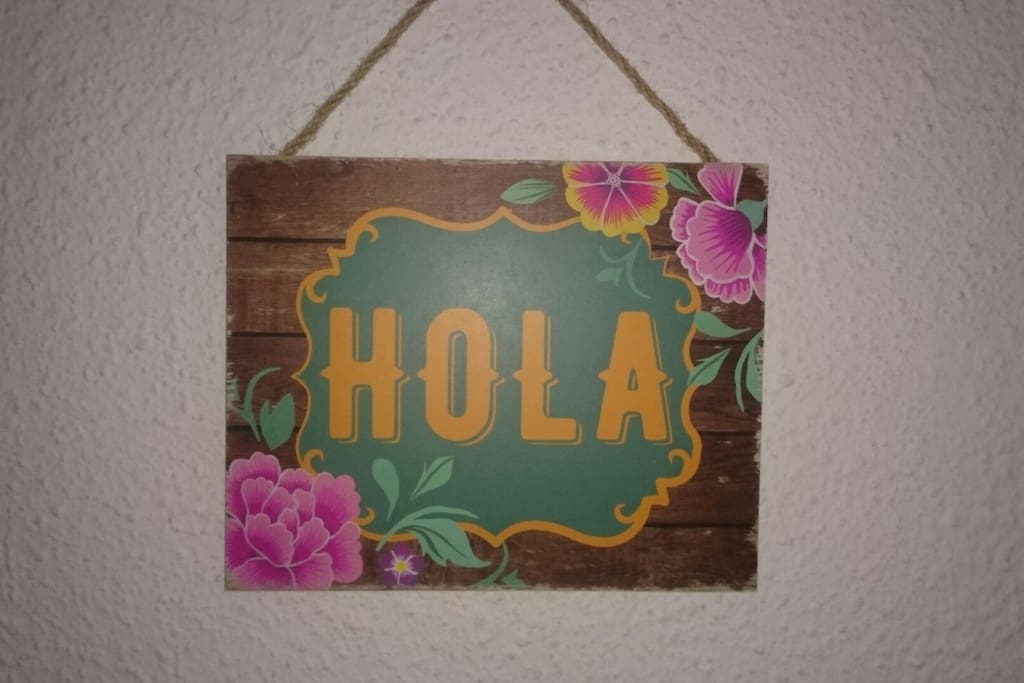 Hola