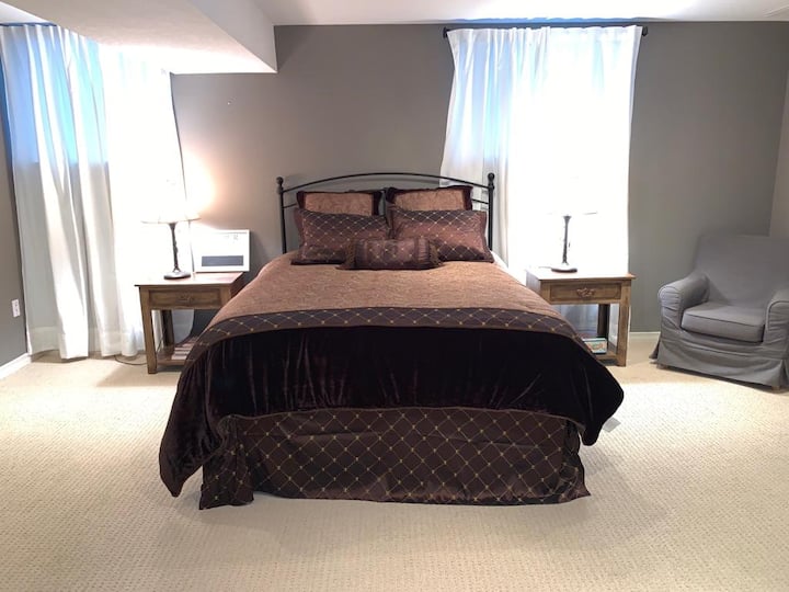 Нов брачен кревет (широк 150-179 см)