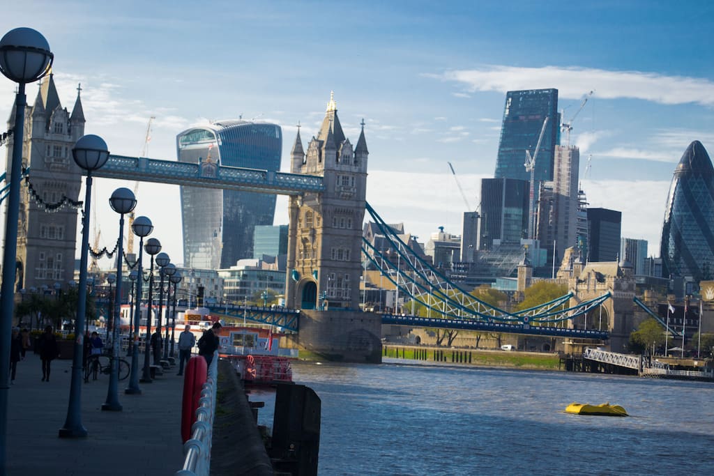 Tower Bridge within 5 minutes walking distance