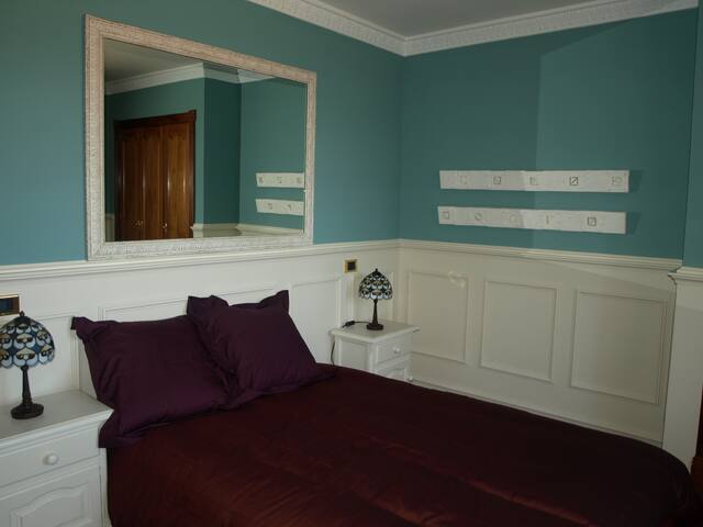 LASAILEKUCASA PARTICUlAR- habitaciones. gallery image 5