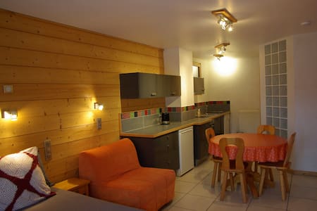 Studio Pléney,  Morzine center, 2 - 3 pers