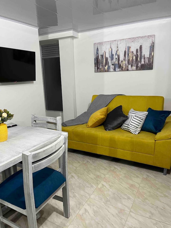 Hermoso Y Cómodo Apartamento En Centro De Armenia. - Armenia, Colombia
