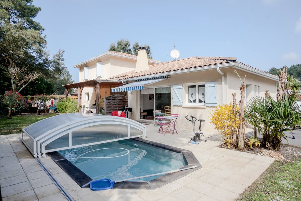 Jardin, terrasses, pergola au sud