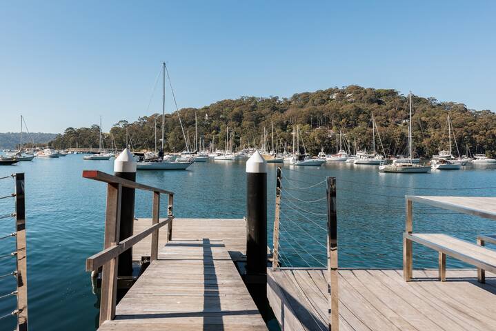 Tides Reach Boathouse – water access only gallery image 5