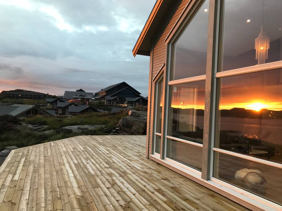 Fra terassen mot Panoramahotell