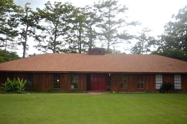 Airbnb Glen Allan Vacation Rentals Places To Stay