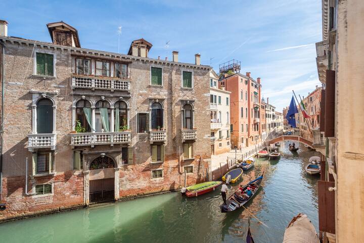 Luxury Campo Santa Maria Formosa gallery image 2