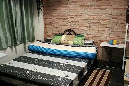 The Family Guest House Room No 2