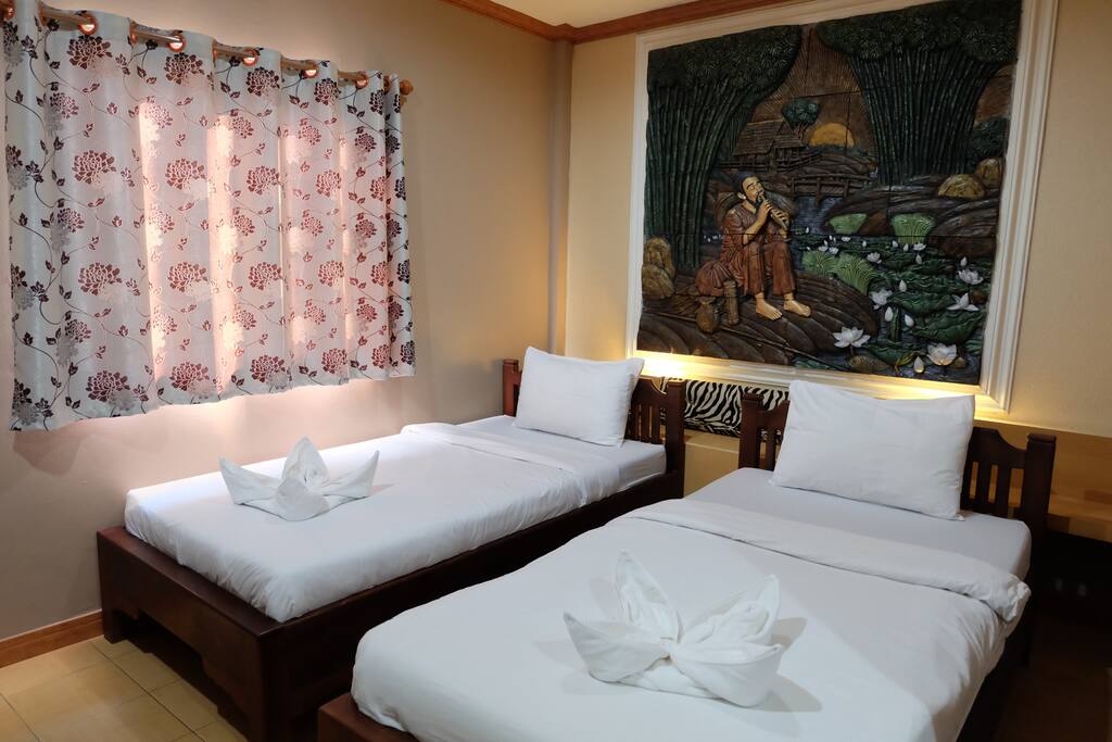 In Room - Deluxe Twins bed