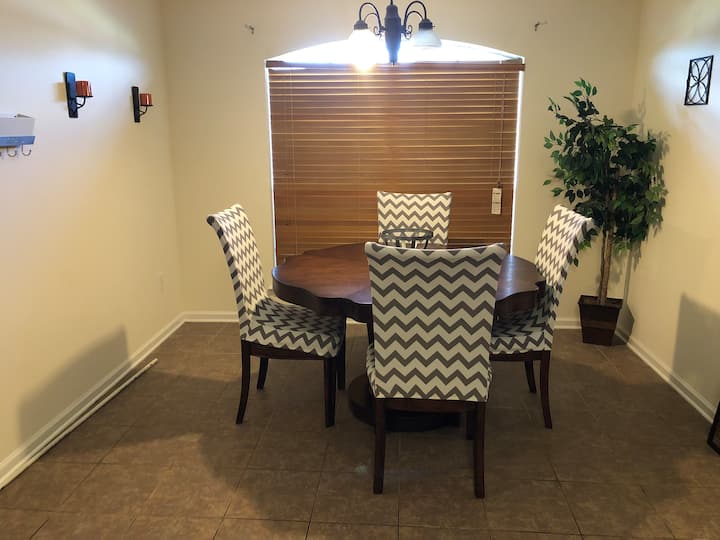 Home between Baton Rouge and New Orleans Houses for Rent in Darrow