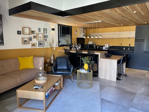 Le Patio des Adhémars, HOT TUB and BBQ