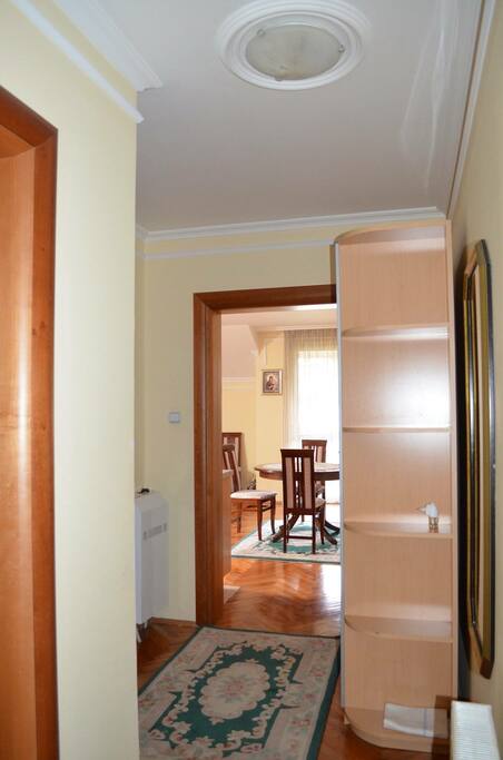 Hallway / Hodnik
